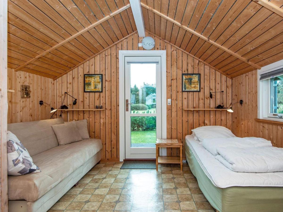8 Person Holiday Home In Hovborg 外观 照片